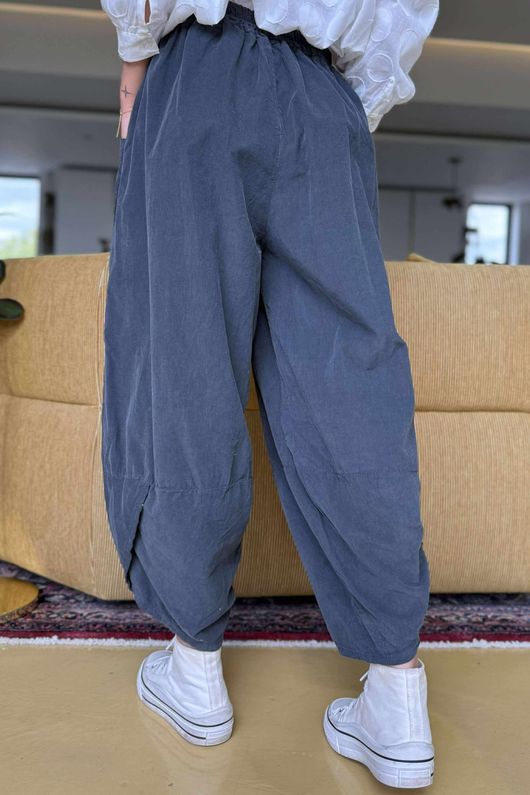 Made in Italy Cooper Needlecord Shelby Cocoon Pant Charcoal